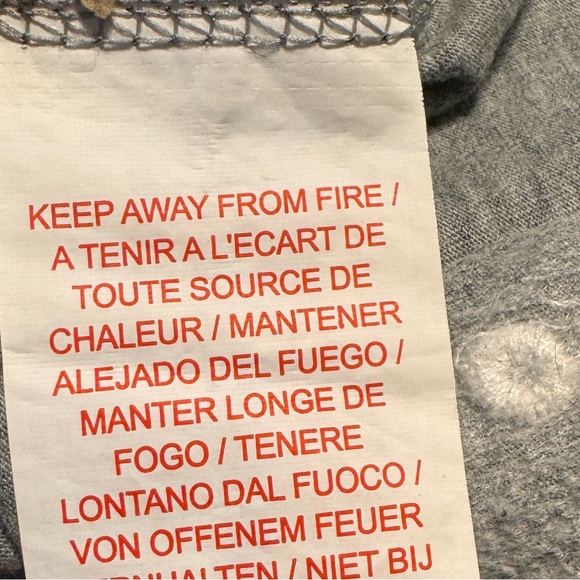 (YL) NIKE AIR JORDAN RETRO 3 GRAY W/ BLUE ELEPHANT PRINT POCKET T-SHIRT - Picture 6 of 8